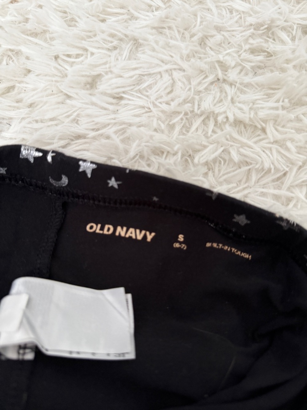 Old Navy Girls Black Star Print Leggings Size S 6/7 Stretch Pants - Picture 3 of 3